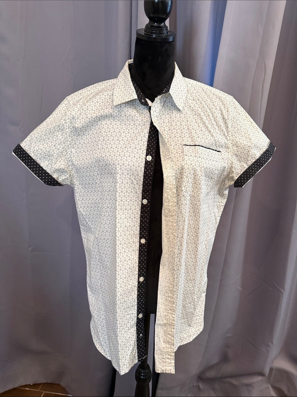 PD&C White Short-Sleeve Button-Down Shirt with Black Contrast